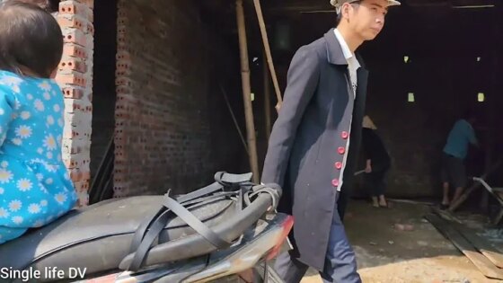 Full Video 60 day : Single mother struggles with natural disasters. Helped by a kind engineer